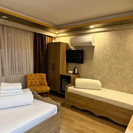 Hotel Golden Sail Old