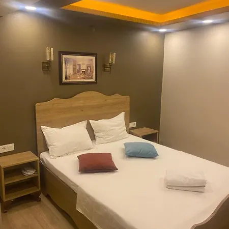 Golden Sail Old Istambul