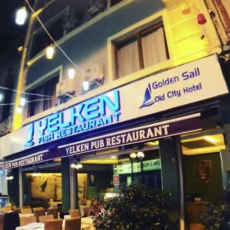 Golden Sail Old Hotel 2*