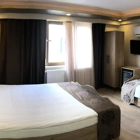 Golden Sail Old Istambul